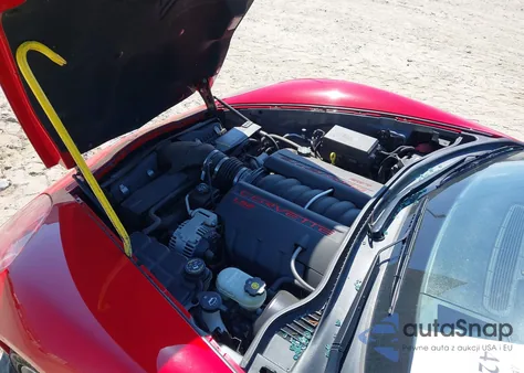 2005 Chevrolet Corvette из США, поврежденный, VIN 1G1YY34U755127969